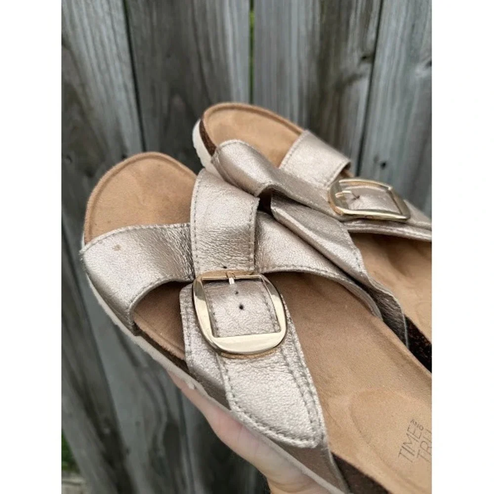 Boho Metallic Summer Time and Tru Slide Sandals 7 Gold Buckle Crisscross Straps
